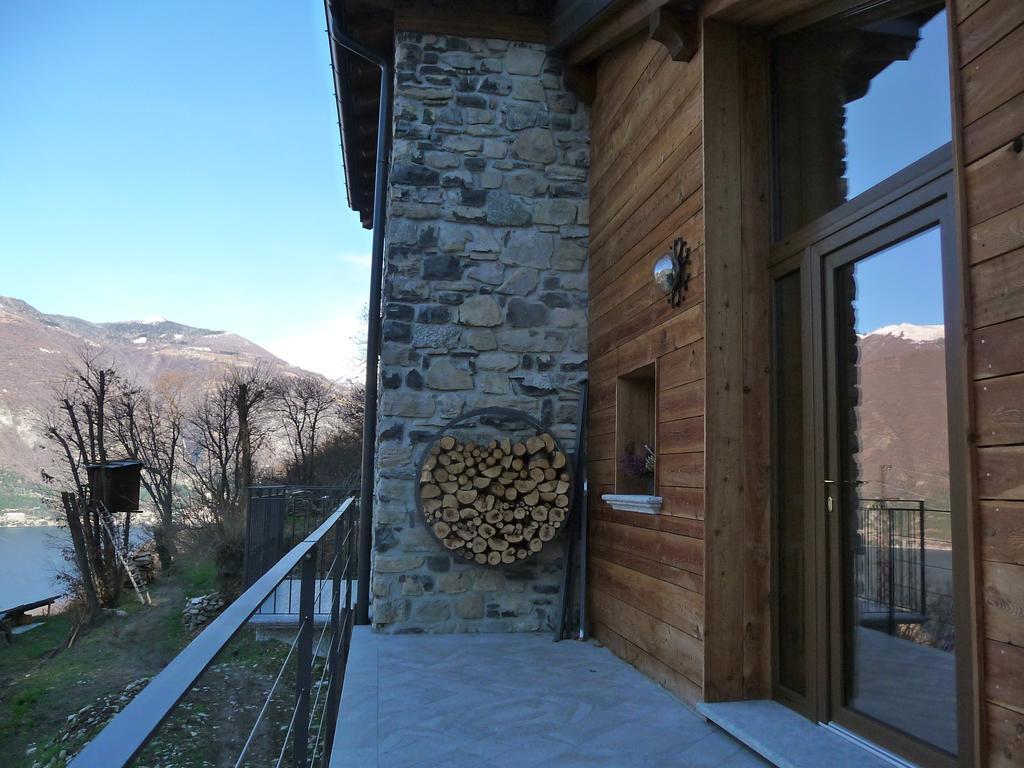 Tra Lago E Montagna Baita La Morena Nesso Luaran gambar